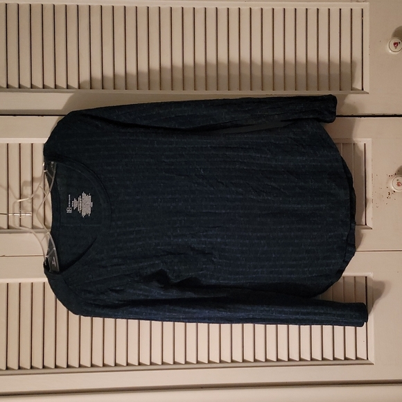 ⚠️NB Blue-Green sweater read description for colors - Picture 1 of 2